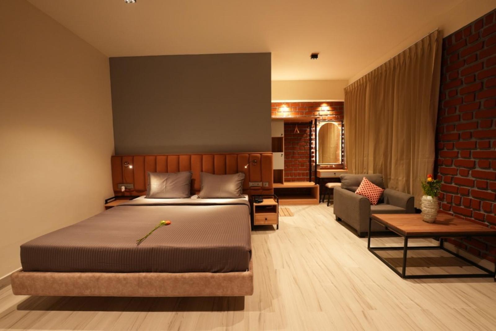 Aura Crimson Vistas Hotel Kodaikanal Room photo